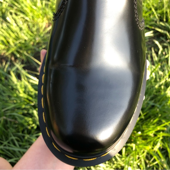 Dr. Martens 2976 Max Platform Chelsea Boots - Picture 14 of 16